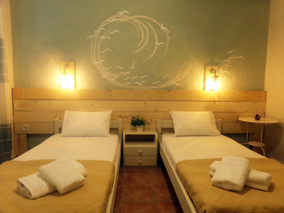 Leia Guest House Ermoúpoli Extérieur photo