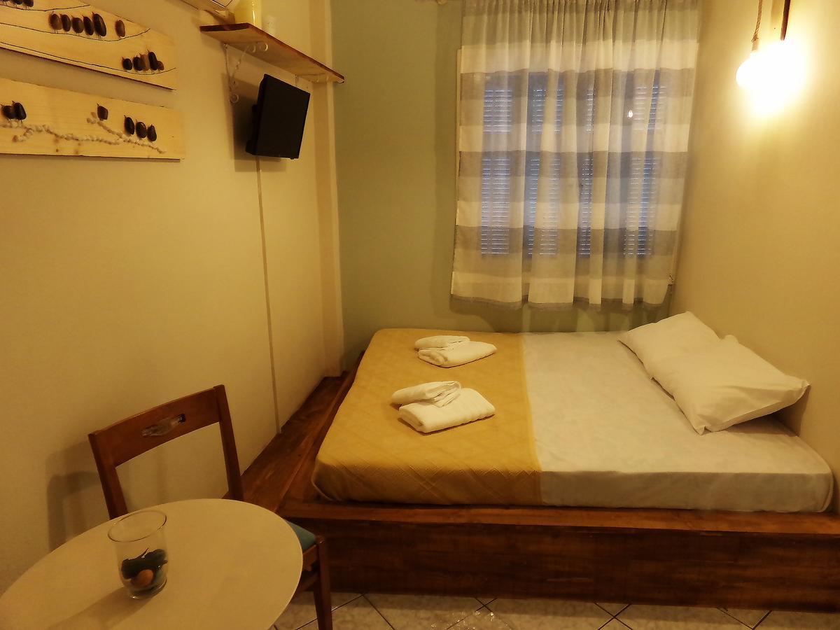 Leia Guest House Ermoúpoli Extérieur photo